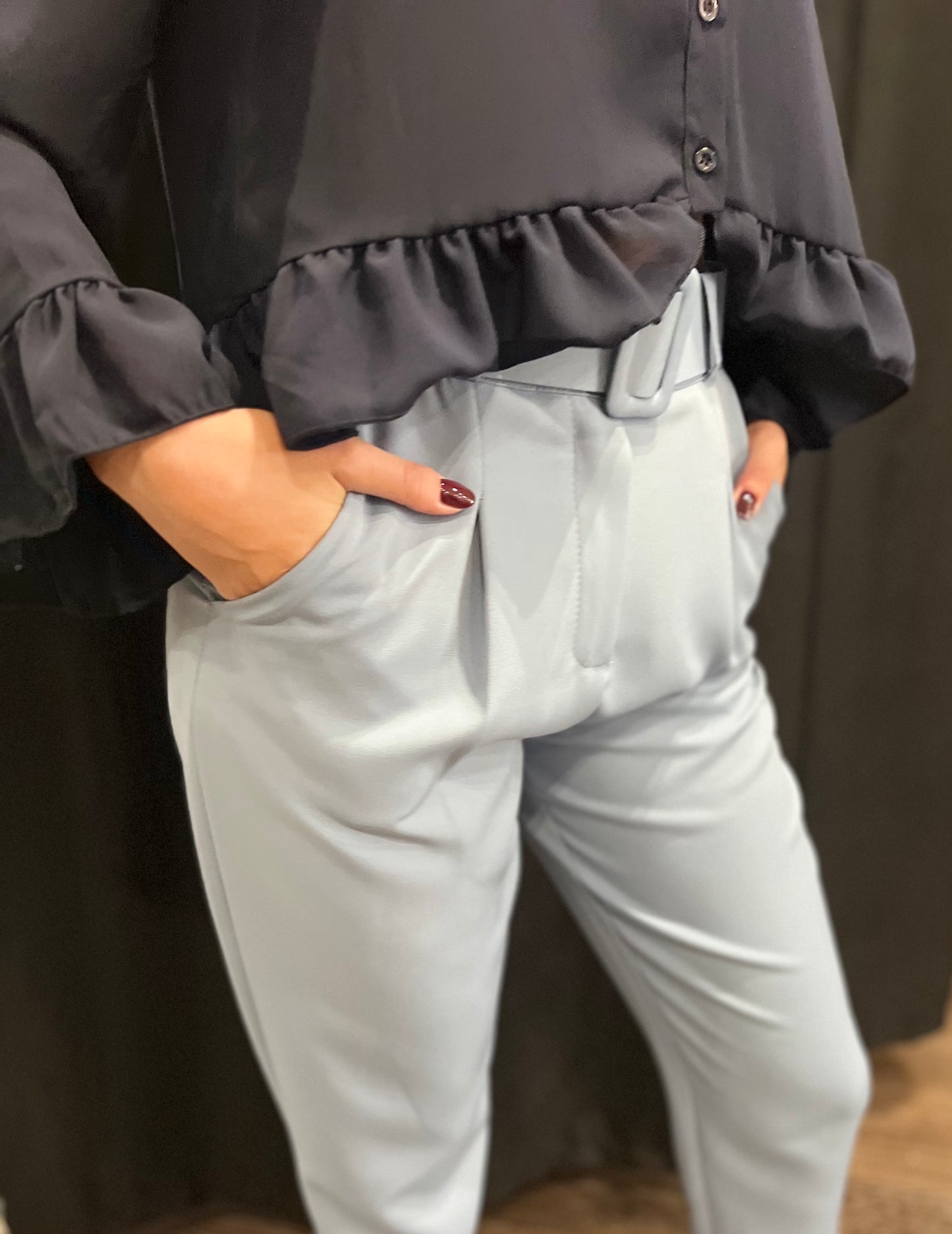 PANTALONE ELEGANTE CINTURA